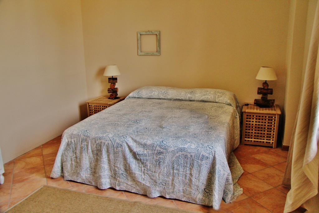Tenuta Ajrale Vigone Szoba fotó